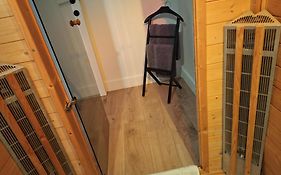 Suite Centrum Brugge With Infrarood Sauna